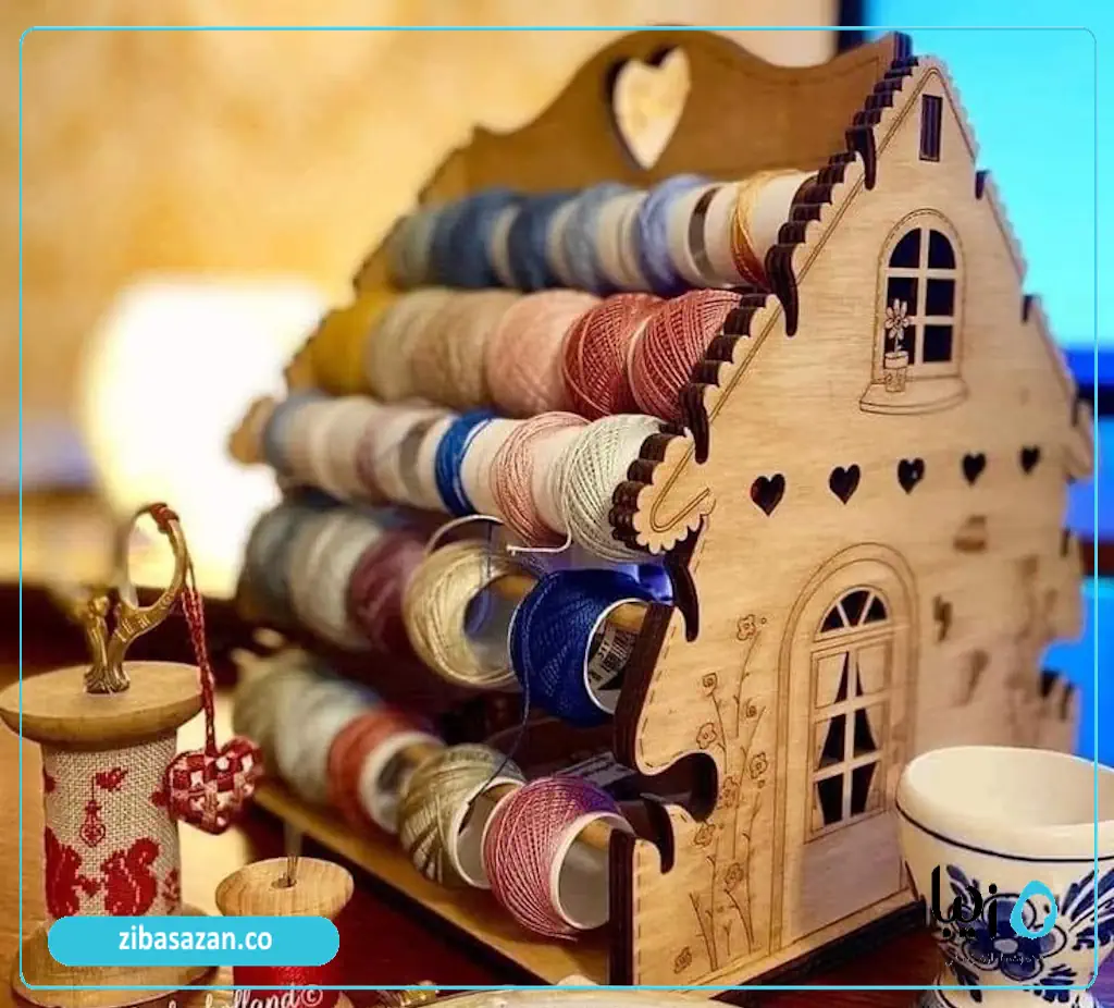 Plastic sewing supply organizer