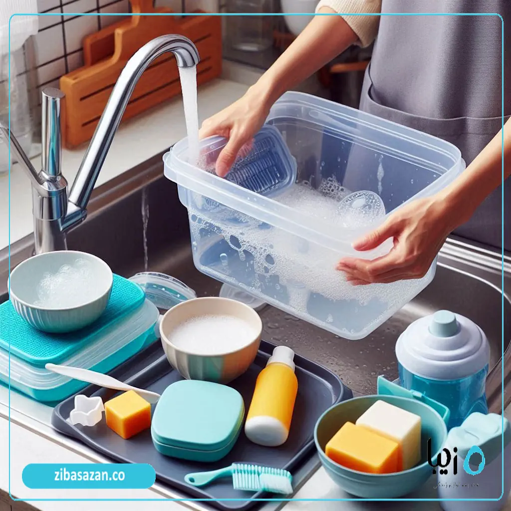 Washing plastic containers